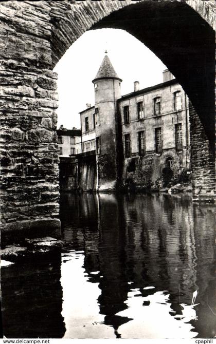 CPA En passant par Brassac (Tarn) La Mairie
