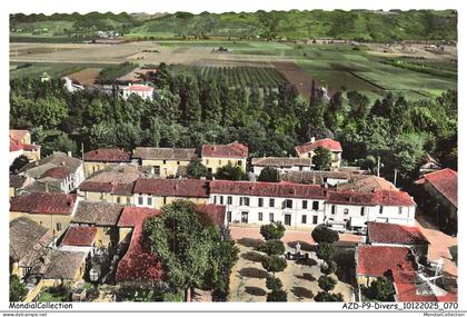 AZDP9-1023-82 - BRESSOLS - Place de la mairie