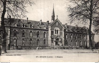 CPA Briare (Loiret) L Hospice