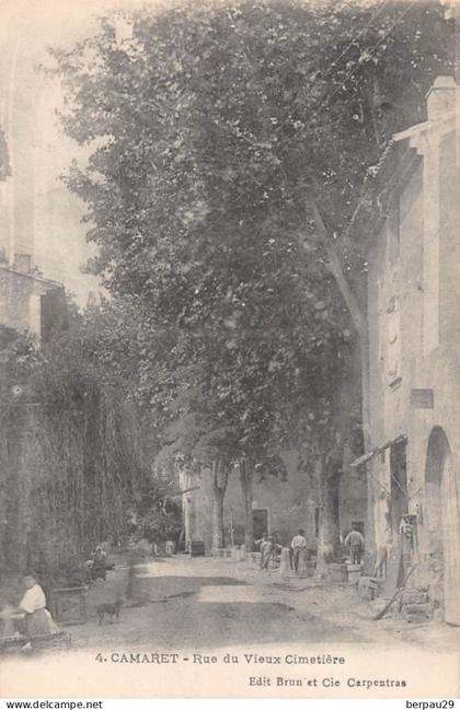 CAMARET  -  Rue du Vieux cimetiere  (ANIMATION )