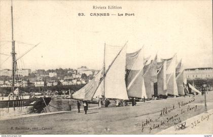 Cannes CPA le port (bateaux)