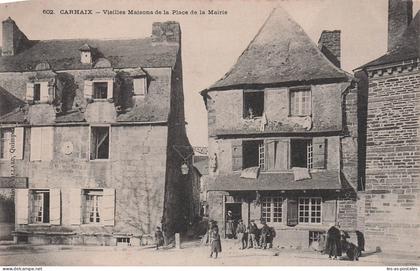 29 CARHAIX PLOUGUER VIEILLES MAISONS DE LA PLACE DE LA MAIRI