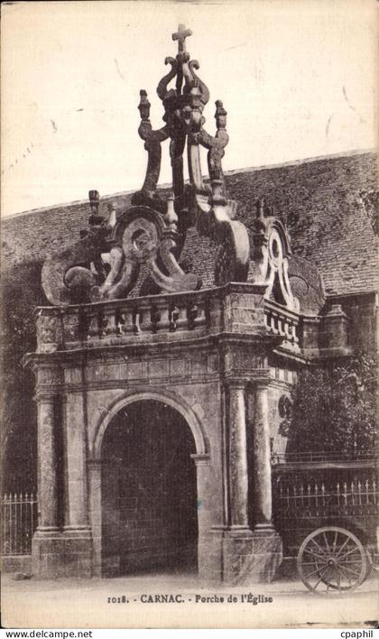 CPA Carnac Porche de I Eglise