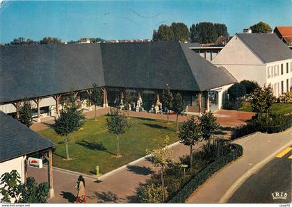 CPM Cesson Vert Saint Denis Le nouveau village Le Centre Commercial