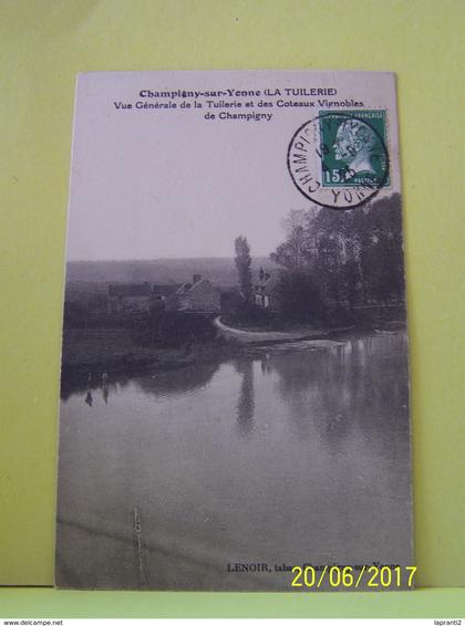 CHAMPIGNY (YONNE) LES METIERS. LES USINES. VUE GENERALE DE LA TUILERIE ET DES COTEAUX VIGNOBLES DE CHAMPIGNY.