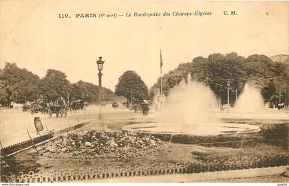 CPA Paris Le Rond point des Champs Elysees