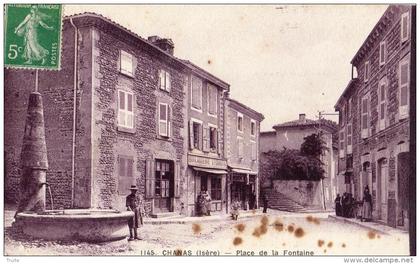 CHANAS PLACE DE LA FONTAINE ANIMEE