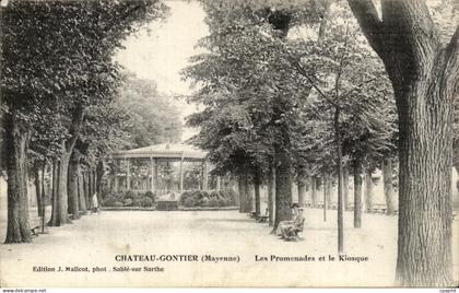 CPA Chateau Gontier Les Promenades et le Kiosque