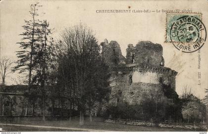 Chateaubriant CPA Le donjon (11eme)