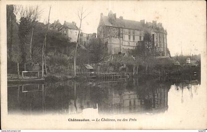 CPA Chateaudun Le chateau vu des Pres