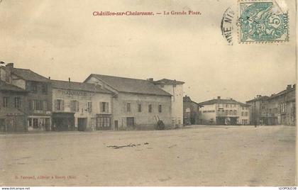 Châtillon-sur-Chalaronne La Grande Place