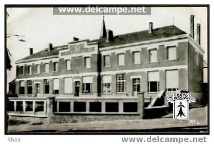 23 Chénérailles - CHENERAILLES (Creuse)  Le Groupe Scolaire - cpsm