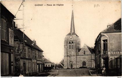 CPA CHÉROY - Place de l'Église (658924)
