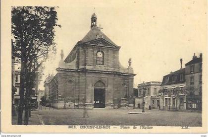 CPSM Choisy-le-Roi Place de l'eglise
