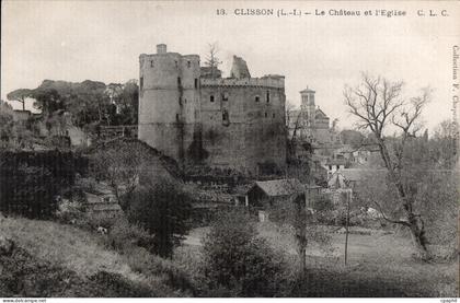 Clisson - Le Chateau et L Eglise - CPA
