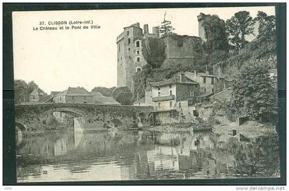 Clisson - le chateau  et le pont de ville    - ul68