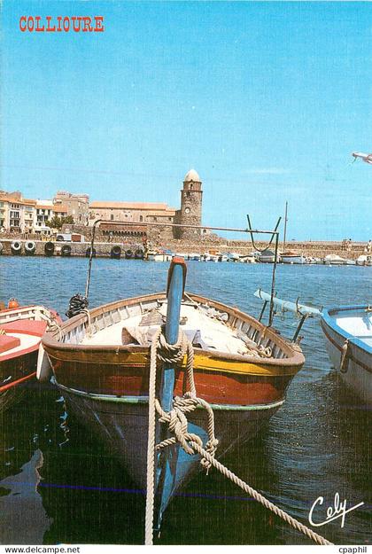 CPM Collioure L Eglise Bateau