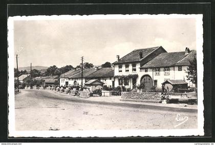 CPA Colroy-la-Grande, vue de la rue