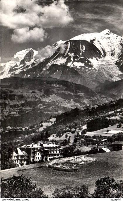 Combloux - La Residence et le Mont Blanc - CPA