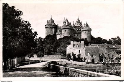 CPM Combourg Chateau
