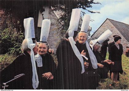 29 COMBRIT PARDON DE LA CLARTE