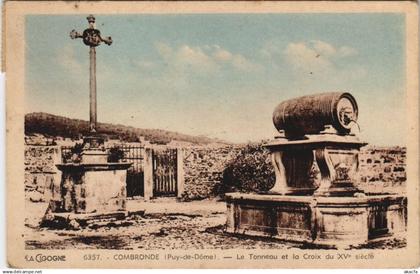 CPA COMBRONDE Le Tonneau et la Croix (1253814)