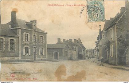 CPA Conlie Sarthe Ecole et Grande Rue