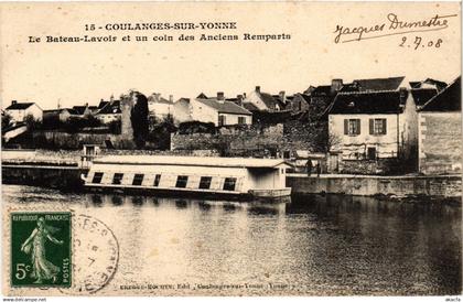 CPA COULANGES-sur-YONNE - Le Bateau-Lavoir et un coin des Anciens.. (657161)