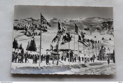 Cpm 1960, Courchevel, rassemblement de l'école de ski, Savoie 73