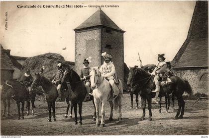 CPA COURVILLE - Cavalcade de COURVILLE - 1909 - Groupe de Cavaliers (385830)