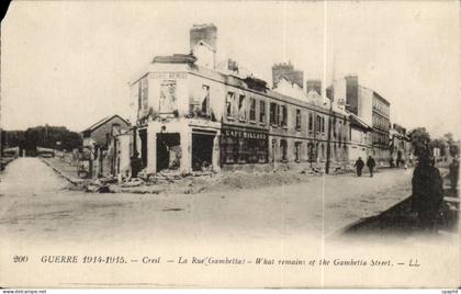 Creil CPA La rue Gambetta