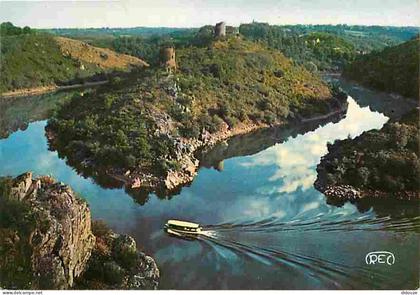 23 - Crozant - Le Confluent de la Creuse et de la Sedelle - La Vedette contournant la Pointe de Crozant - CPM - Voir Sca