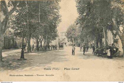 Carte Postale Ancienne - 83 - Cuers - Place carnot - Animée - CPA - Oblitération de 1905 - Voir Scans Recto-Verso