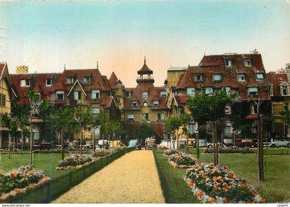 CPM Deauville Le Normandy