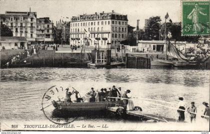 Deauville - Trouville - Le Bac - CPA