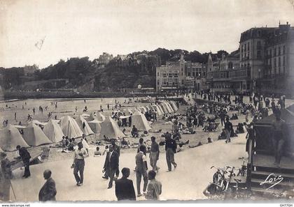 CPA DINARD 1953 -plage