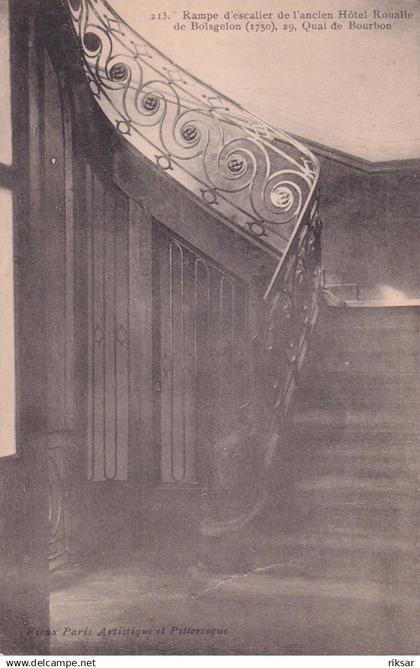 PARIS(4 em ARRONDISSEMENT)