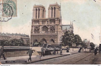 PARIS(4 em ARRONDISSEMENT) KIOSQUE