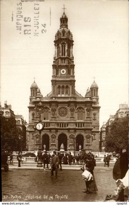 CPA Paris Eglise de la trinite