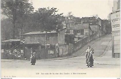 CPA Paris au coin de la rue des Saules à Montmartre
