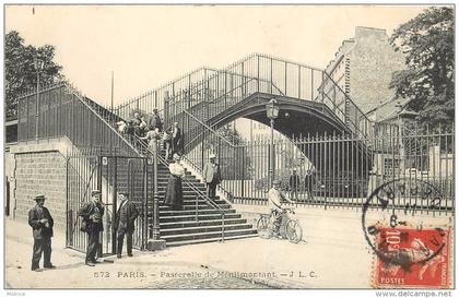 PARIS - Passerelle de Ménilmontant (JLC éditeur).