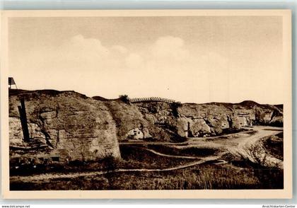 39479746 - Douaumont