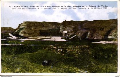 CPA Fort de Douaumont Militaria