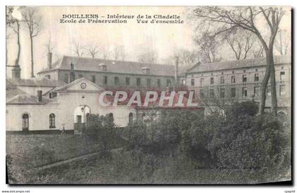 CPA Doullens Interieur de la Citadelle Ecole de preservation