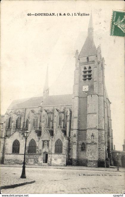 CPA Dourdan S et O l'Eglise
