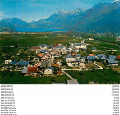 74.  DOUSSARD .  Vue aérienne .