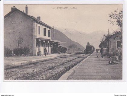 DOUSSARD: la gare, train - état