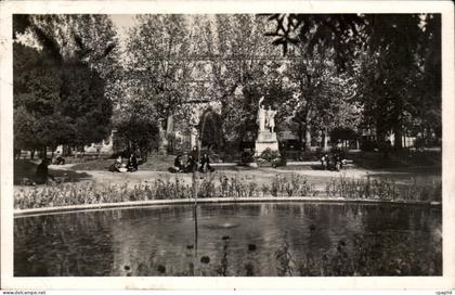 CPA Draguignan Le jardin public
