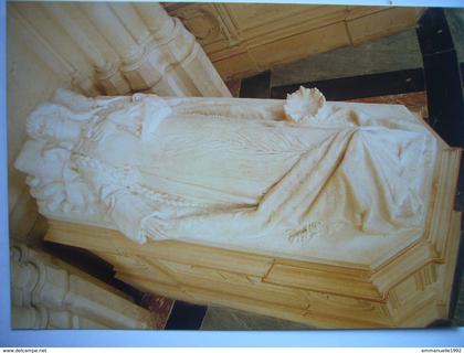 CP 28 - Dreux - Chapelle Royale - Tombeau de Sophie Duchesse d'Alençon morte dans l'incendie du Bazar de la Charité