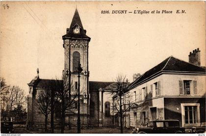 CPA Dugny -L'Eglise et la Place (296377)